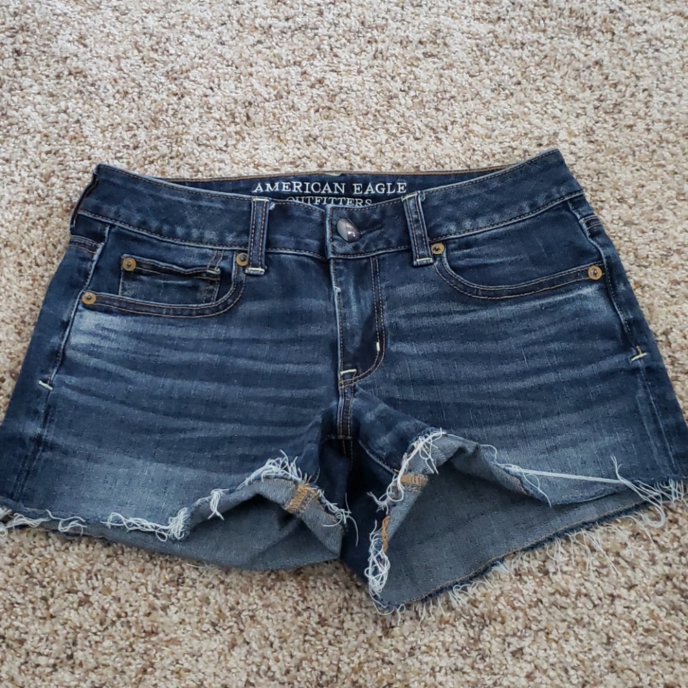 American eagle shortie shorts